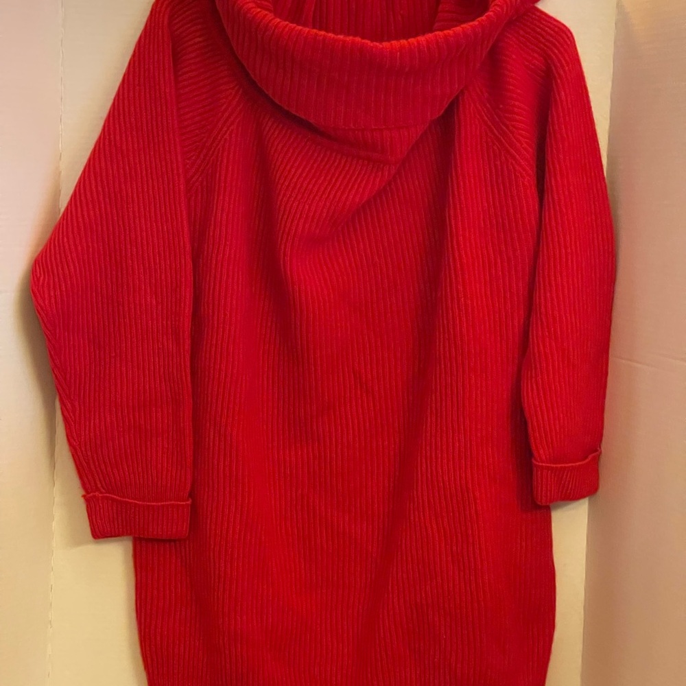 Paul et Duffier Scarlet Red “Turtleneck” Sweater size L